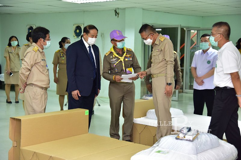 20210426-Governor inspects field hospitals-131.JPG